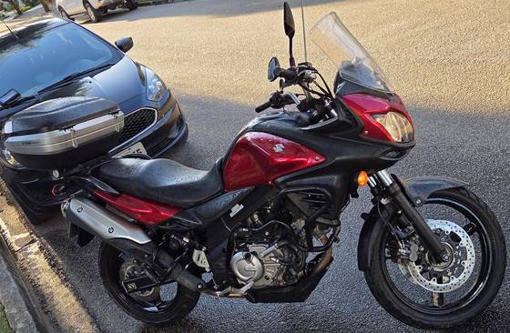 SUZUKI V-STROM 650 ABS SUZUKI V-STROM 650 ABS